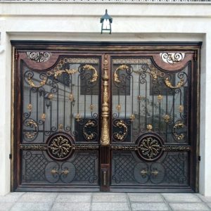 درب پارکینگ فرفورژه در اصفهان