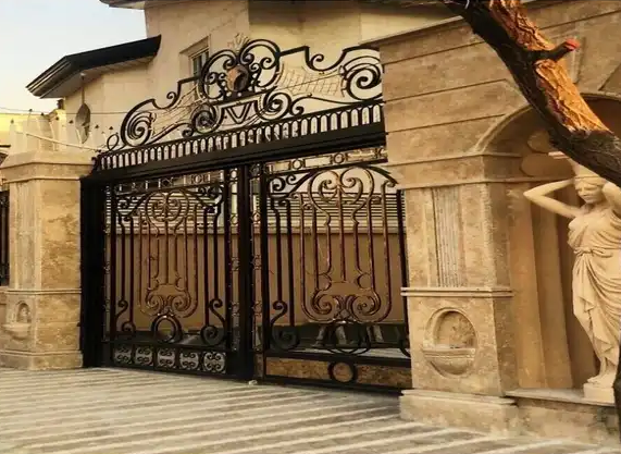 بهترین تولیدی درب حیاط اصفهان