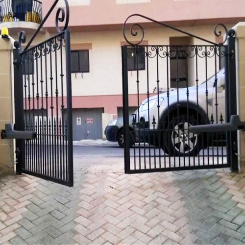 علت بسته نشدن درب آهنی چیست